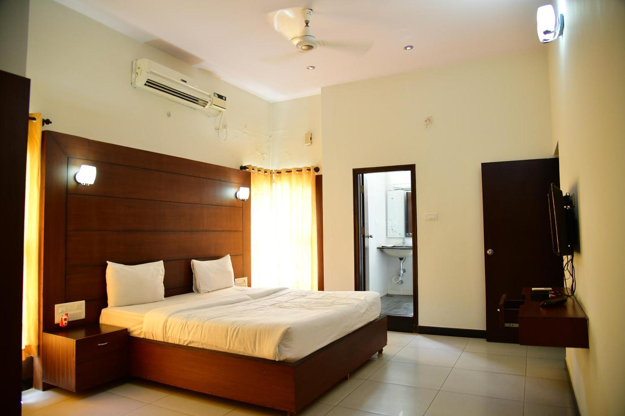 Nijaguna Resorts Chamrajnagar Exterior photo